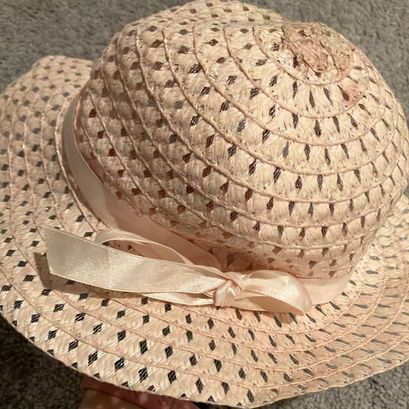 Floral White Easter Dress with Accessories 🐣 🐰 👒 👗 - Picture 13 of 15